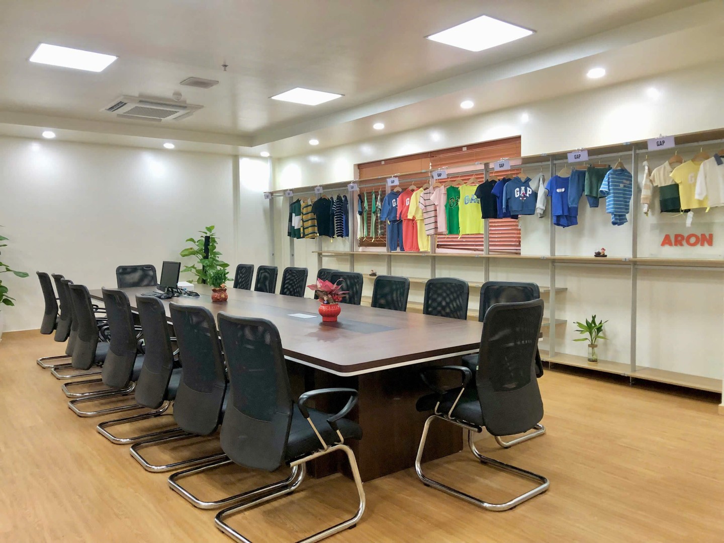 Showroom
